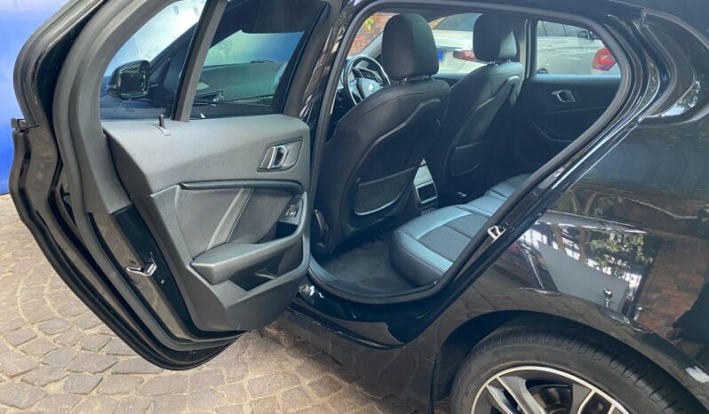 2020 BMW 1 Series 118i Sport Line full