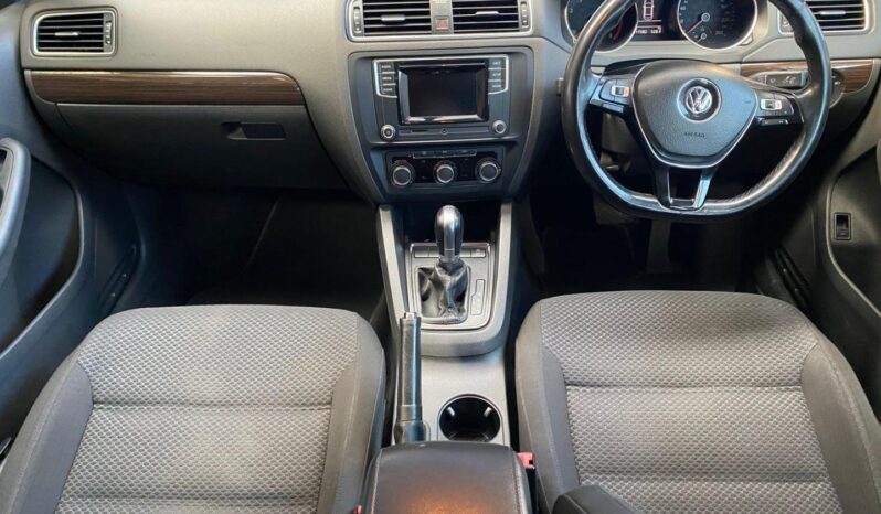 2016 Volkswagen Jetta 1.4TSI Comfortline Auto full