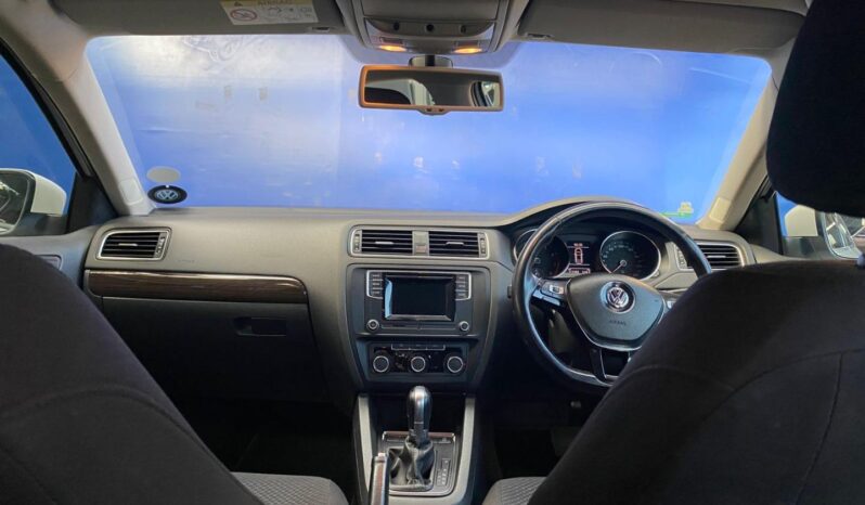2016 Volkswagen Jetta 1.4TSI Comfortline Auto full