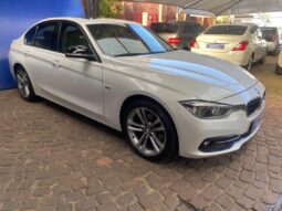 2015 BMW 3 Series 320i M Sport Auto full