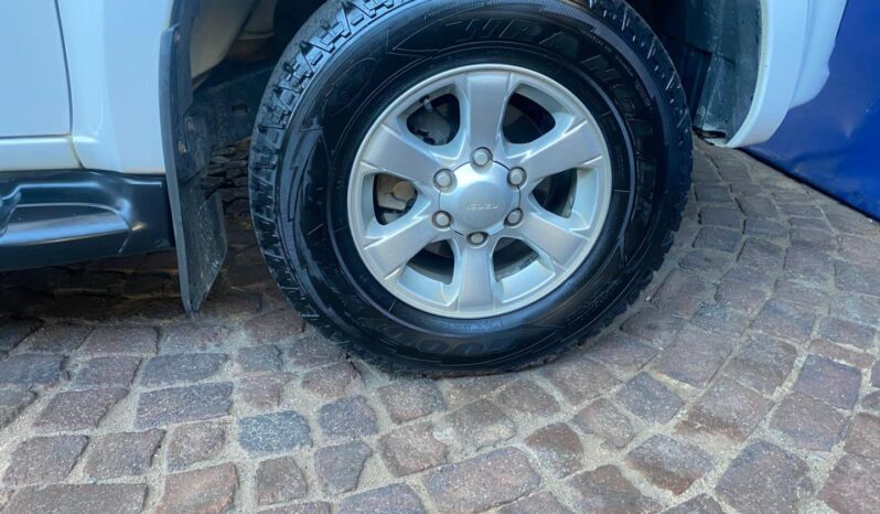 2022 Isuzu D-Max 250 Double Cab Hi-Ride full