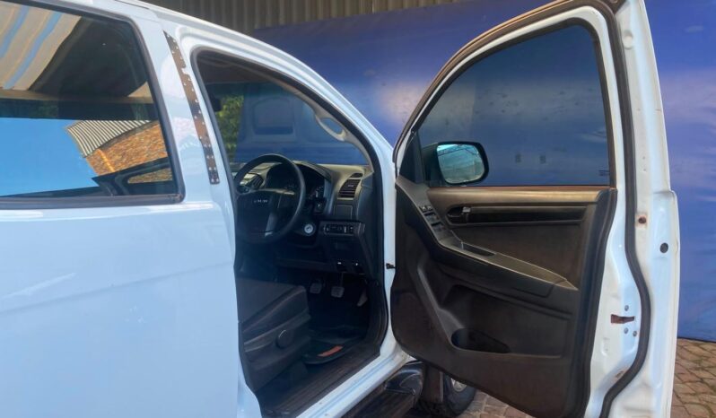 2020 Isuzu D-Max 250 Double Cab Hi-Ride full