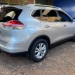 2016 Nissan X-Trail 2.5 4x4 SE — thumbnail 4