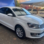 2020 Volkswagen Polo Sedan 1.6 Comfortline — thumbnail 3